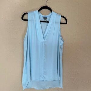 Vince Camuto pale blue sleeveless blouse L